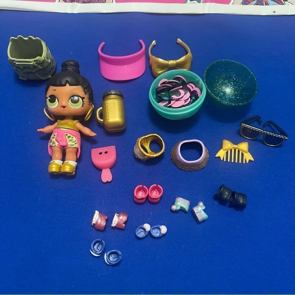 Lol Surprise mini doll
